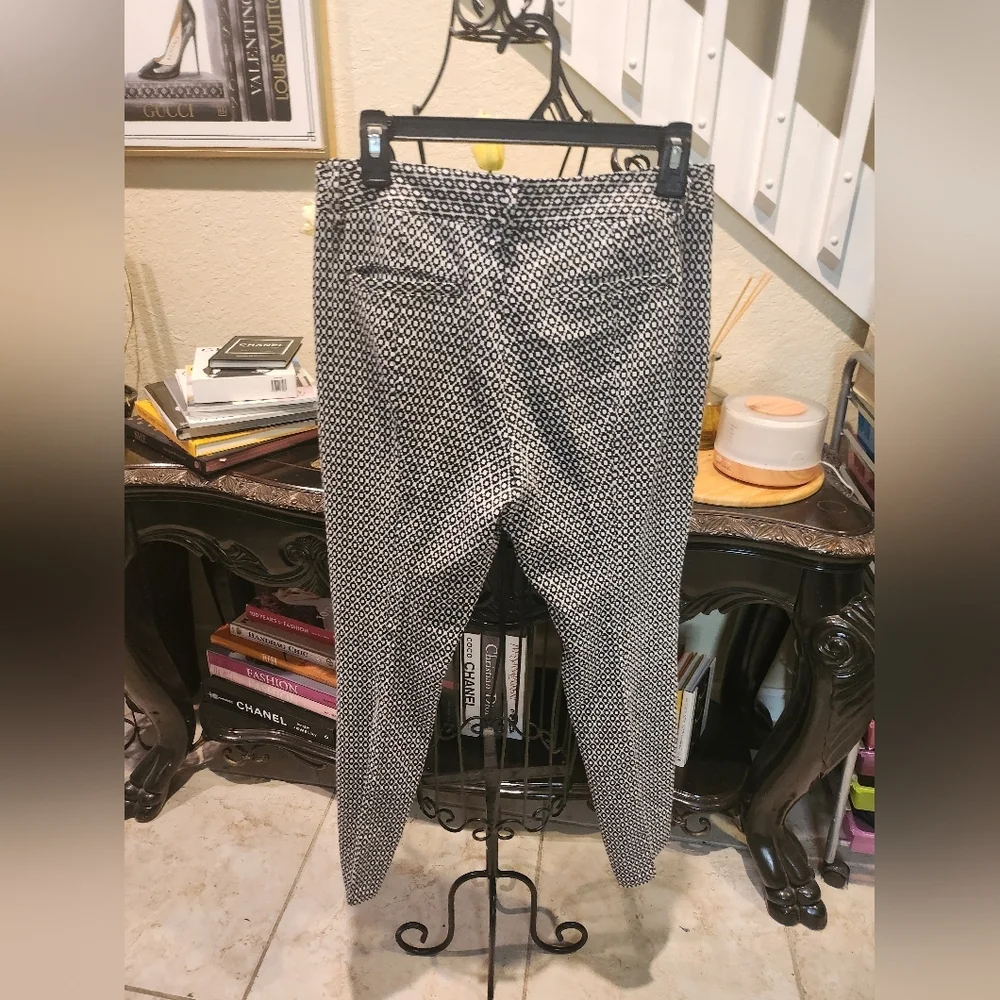 Nannette Lepore pants size 6